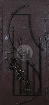 входная металлическая дверь с ковкой, отделка из массива дерева внутри-ДВ-684